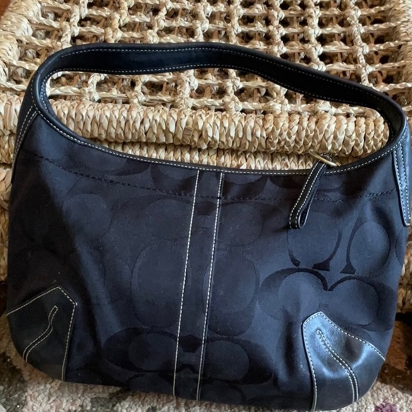 Coach fabric purse with leather embellishments - Picture 2 of 5